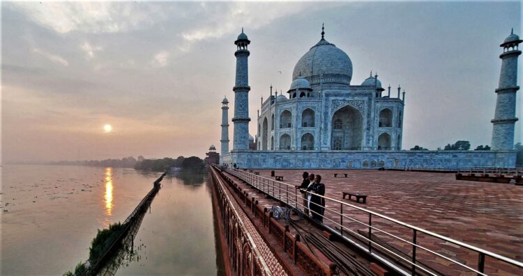 TOPSHOT-INDIA-FLOOD-WEATHER-CLIMATE